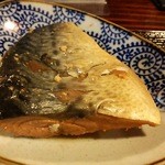 居酒屋 まる甚 - 魚の煮付け