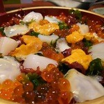 贅沢海宝丼のアップー