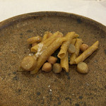 ヴィラ・アイーダ - ひよこ豆と白人参
      ガルガネッリ