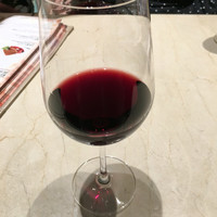世界のワイン博物館 グランフロント大阪店  - ハウスワイン赤グラス 450円