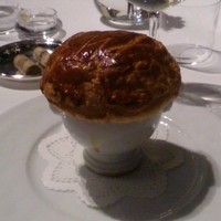 ジャルダン ポール・ボキューズ - 追加料金でしたが名物のディスカールデスタンに捧げた蘊蓄のスープ(トリュフ入り)