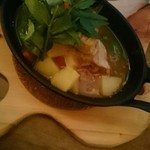 ブルーグロッソ - 鶏肉のポトフ。