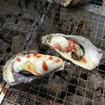 Umi No Eki Shioji - 焼き牡蠣