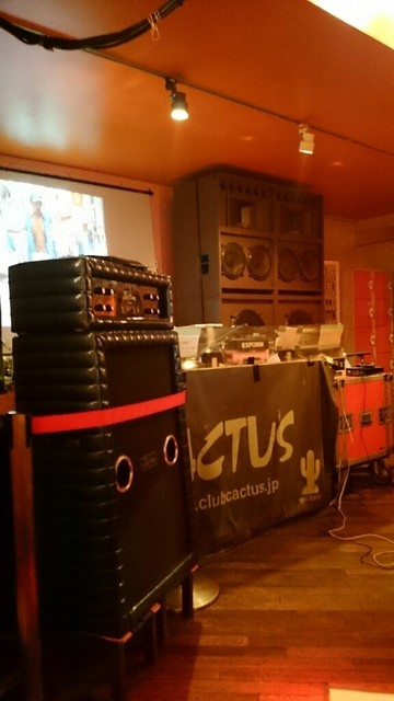 クラブ カクタス Club Cactus 乃木坂 バー 食べログ