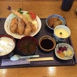 Itsushiki Oshiyoku Jidokoro - 牡蠣フライ＆海老フライ定食