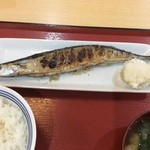 袋井インター食堂 - 秋刀魚塩焼き