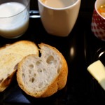 スギノキ - ブールとレーズンブレッドで自家製朝食＝15年12月