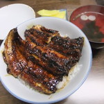 鰻丼　並(2,700円)