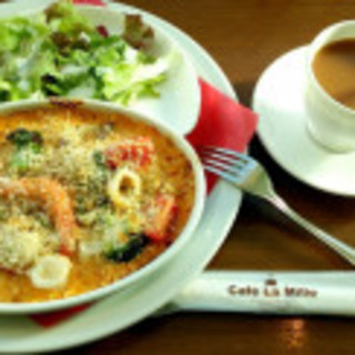 カフェ・ラ・ミル_0