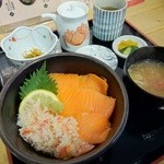 札幌かに工房 - 朝から食べるのに丁度良いセット