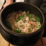 旬菜 おぐら家 - 大山鶏と蓮根の炊き込みご飯