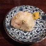 麺屋 菜心 - チャーハンむすび 80円