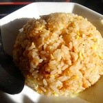 Yoshimi - 昔のラーメン屋さんを思い出させる味
                        旨い❗の一言に尽きます