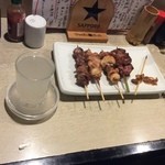 Kurataya - 定番の焼き鳥はハズレがない  塩でもタレでも炭火焼は最高！