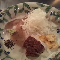 横浜うかい亭 - 薬味とお肉