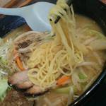 めん楽亭 - レタス味噌ラーメン