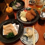 Yakiton Sakaba Akihabara Torahachi - 刺身も揚げ物も美味い