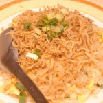 Jinan Xianshangbao - しらす焼飯。