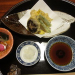 Ryouriryokan Tsurugata - 揚げ物(天つゆ）と酢のもの（ままかり）