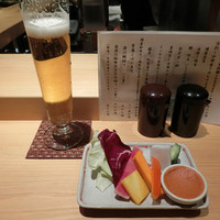 宇田川 紫扇 - お通し
                野菜が新鮮！つかみはOK！