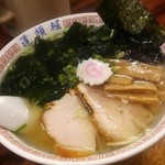 中華めん処 道頓堀 - 塩ラーメン＋鳴門ワカメ
