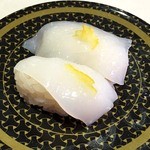 はま寿司 川崎野川店 - ゆず塩やりいか。
                                こちらはまろやかぽんずで。イカが柔らかくって超～美味しい～！