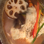 札幌スープカリー アナンダ - 野菜中心のメニュー。こちらは女性一番人気とのようで。チーズトッピングした。