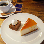スパイスカフェ - カレーランチ(1000円)のミニデザート(チョコレートケーキ)、ミニコーヒー、追加したカスタードプリン(500円)