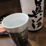 お酒と家庭料理 彩 - 真酒お湯割り