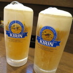 お酒と家庭料理 彩 - キンキンに冷えた生ビール