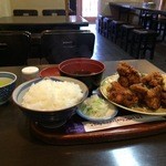 こかく庵 - 蕎麦をはじめ、食事メニューも充実、今日は唐揚げ定食をいただきました