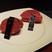 鉄板焼　利花苑 - コースの特選ヒレ(壱岐牛）・変更したシャトーブリアン(伊万里牛)