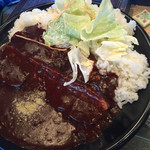 サンアロハ - 豚肉の煮込みカレー