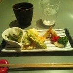 感激のお通し！　天ぷらサイコー！