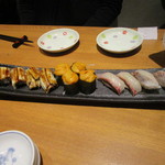 博多海鮮 雅 - そしてこの店自慢の寿司の３種盛りです。
            