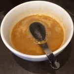 麺屋りゅう - 焼き石投入