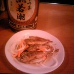 炭火焼 鳥つね - 豆鰺南蛮漬けに若黒潮一升ボトル