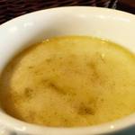 パスタ フレスカ ダンメン - ランチスープ