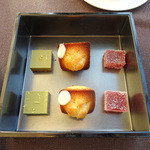 ブルガリ イル・リストランテ ルカ・ファンティン - お重入り小菓子