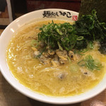 麺処いのこ 平和台店 - ご褒美いのこ。
                                あさりバターの塩らーめん（中）880円。
                                太麺で。