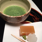 time&space 愛宕下 - お抹茶(和菓子付き)800円
