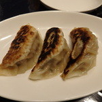 中華食堂 くろ - 餃子