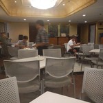 Prince Plaza II Condotel - 朝食会場