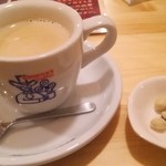 Komeda Kohiten - ミルクコーヒー