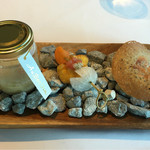 オーベックファン神戸 - アミューズ 海底を歩く蟹・海老をイメージ