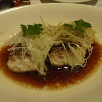 四川豆花飯荘 東京店 - 旬の鮮魚の豆鼓蒸し：2,376円 (2015/11)