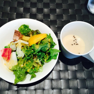 ビストロ ヨネヤ_0