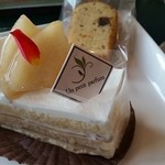 ルコパン - ルレクチェのショートケーキと焼菓子(イチジク)