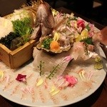 個室海鮮居酒屋 淡路島と喰らえ - 