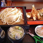 手打ちうどん さわいち - ランチ限定　イカ天重セット